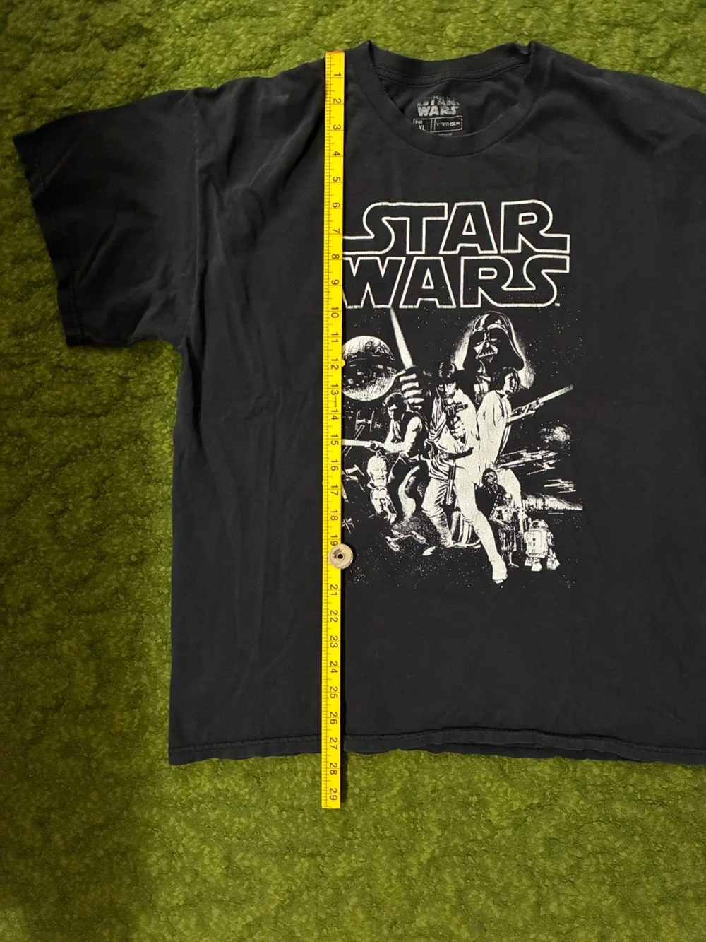 Star Wars Black Graphic Tee - Picture 6 of 8